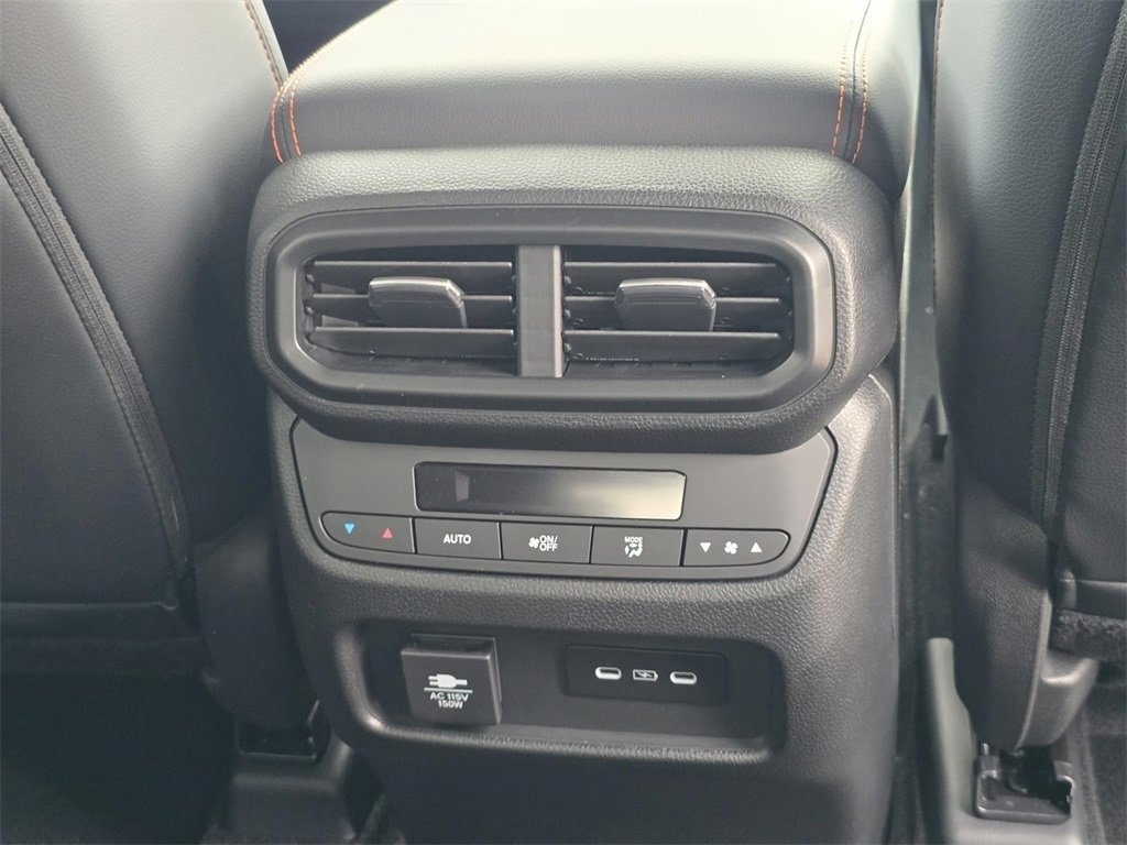 New 2025 Honda Pilot TrailSport image 25