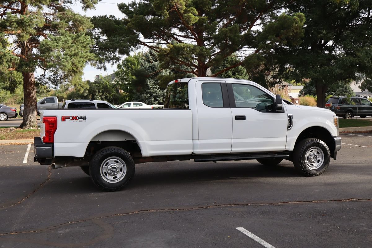 Used 2019 Ford F250 XL w/ XL Value Package AWD/4WD image 4