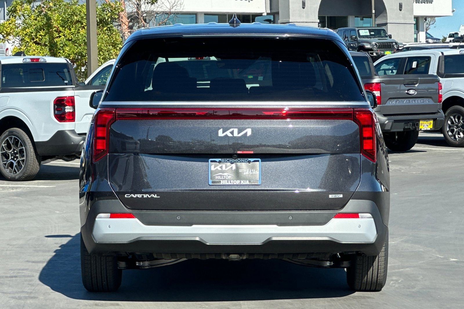 New 2026 Kia Carnival LXS image 5