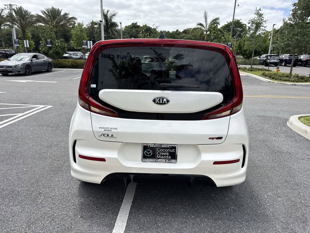Used 2021 Kia Soul GT-Line image 2