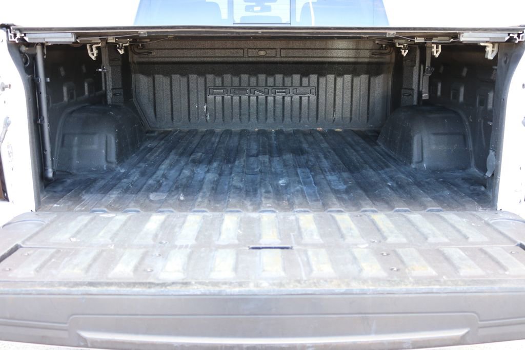 Used 2020 GMC Sierra 1500 Denali AWD/4WD image 30
