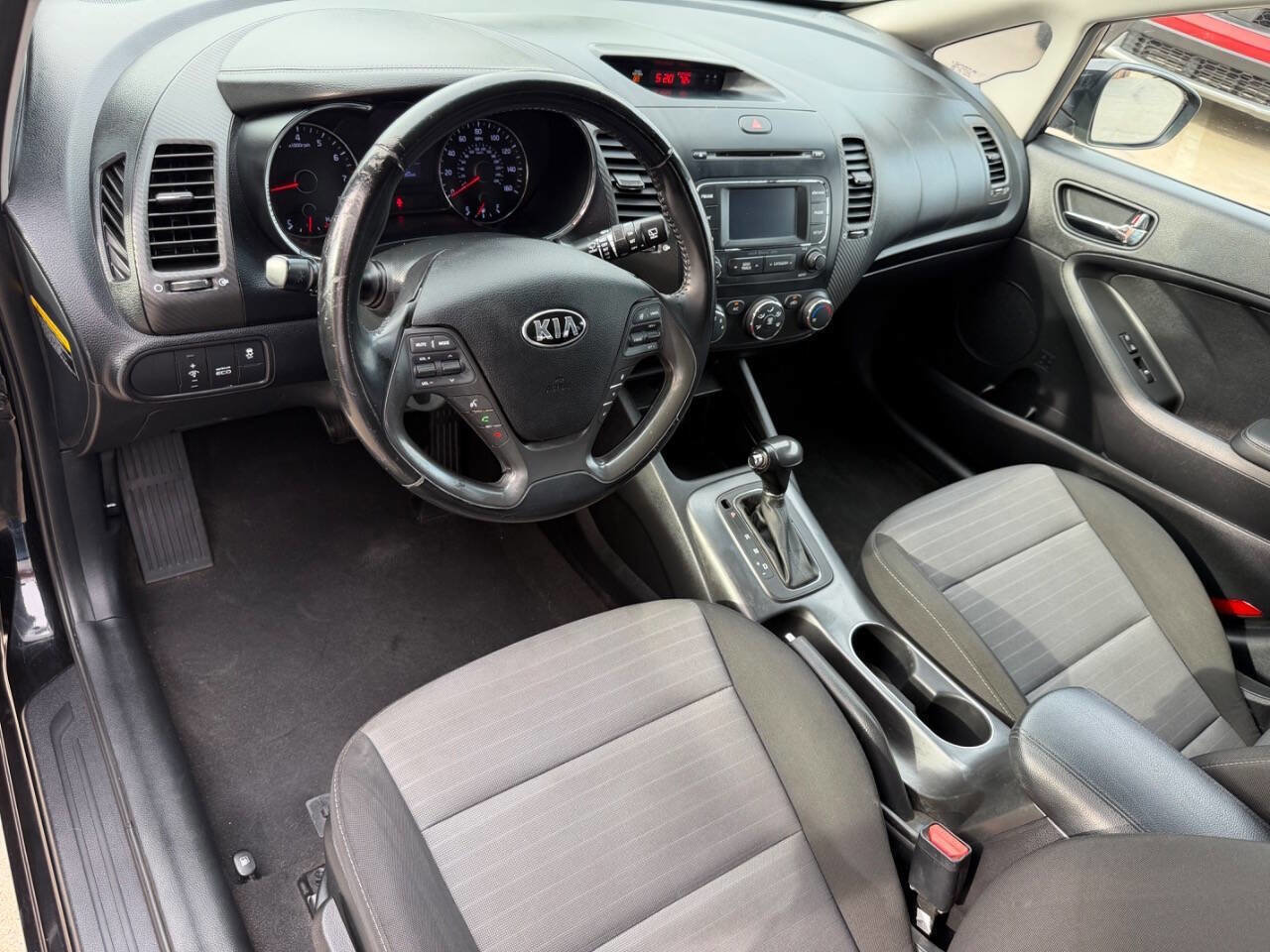 Used 2014 Kia Forte EX image 21