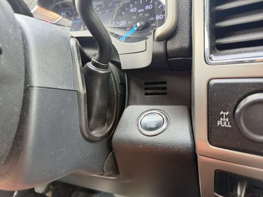 Used 2022 Ford F350 Lariat w/ Lariat Ultimate Package AWD/4WD image 30