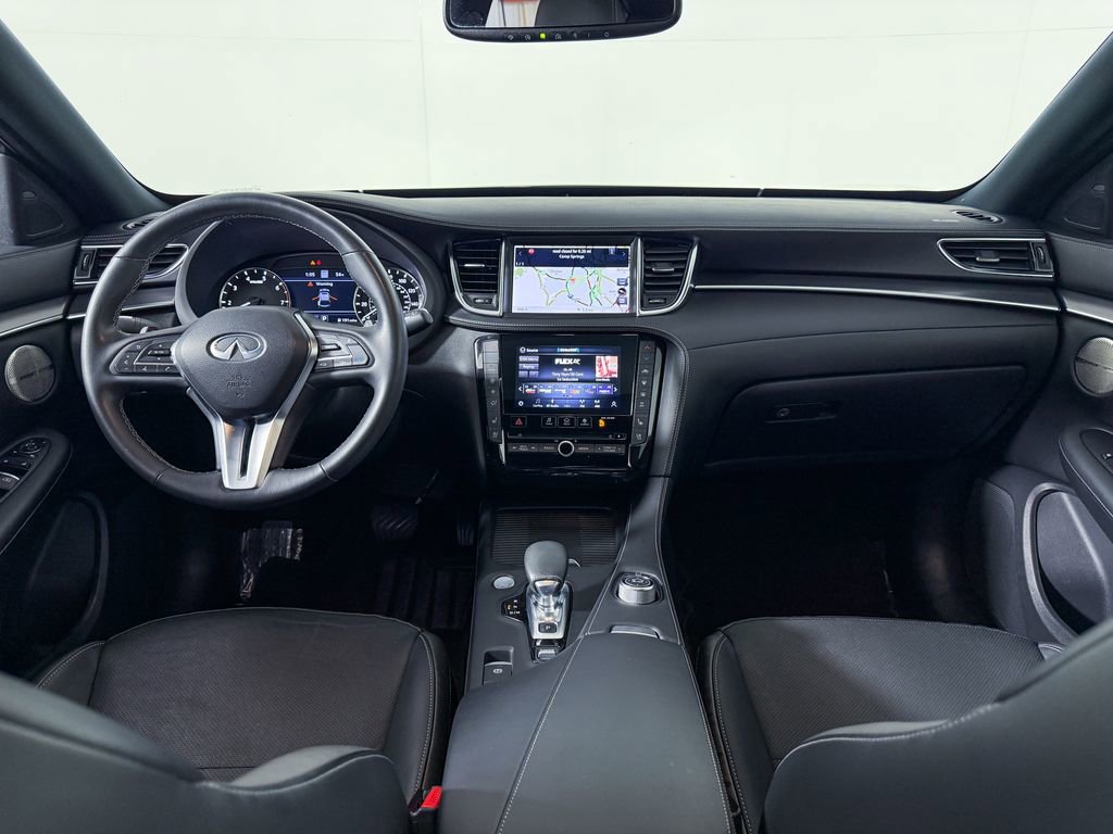 Used 2023 INFINITI QX55 Essential image 16