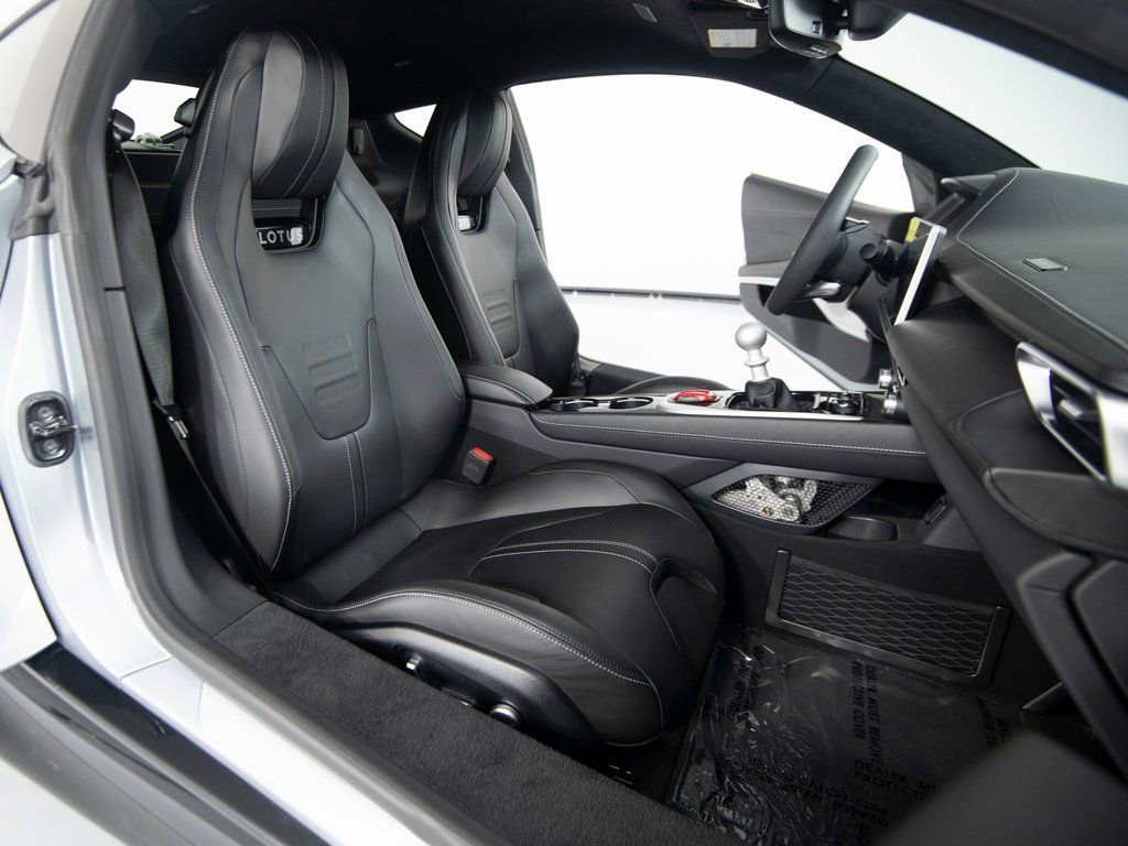 Used 2025 Lotus Emira image 35