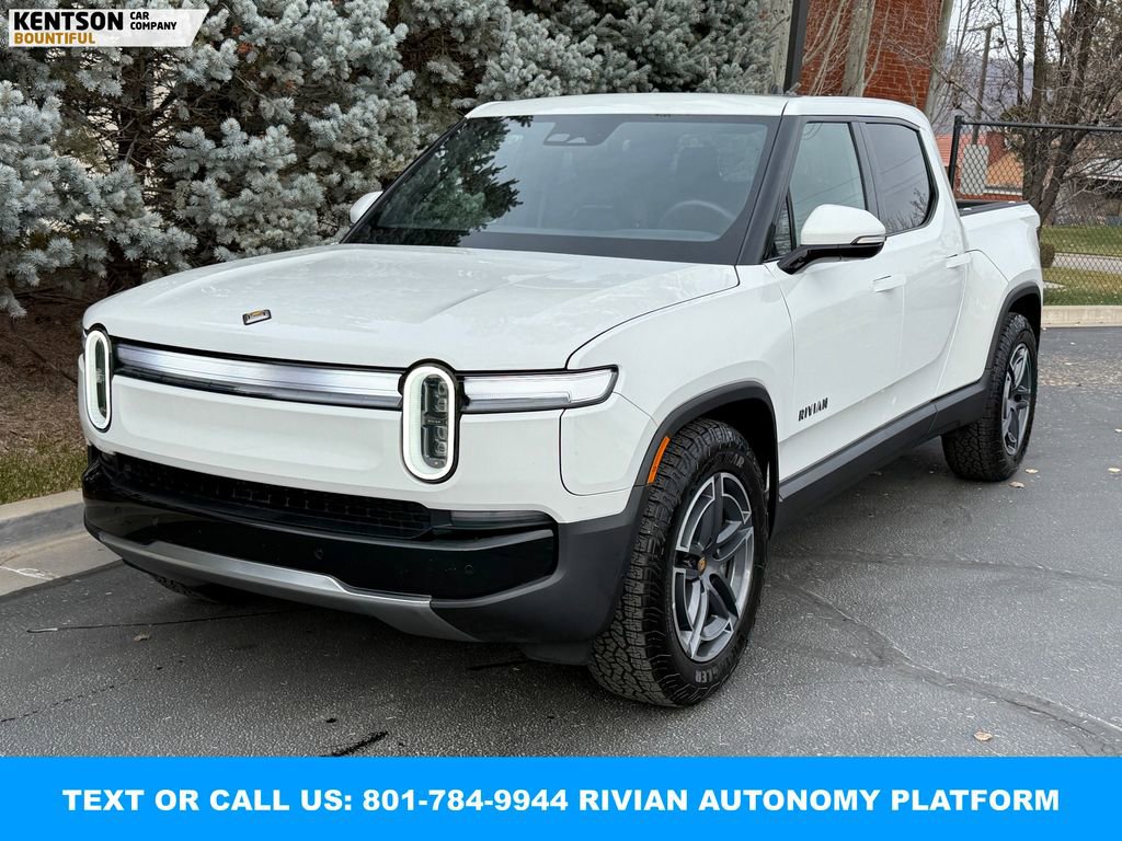 Used 2025 Rivian R1T Adventure image 3