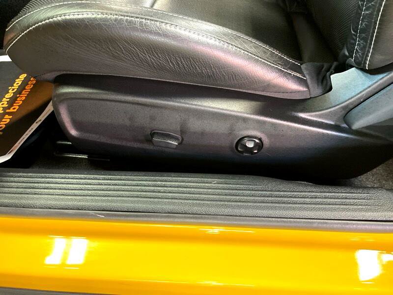 Used 2017 Dodge Challenger SRT w/ Technology Group image 26