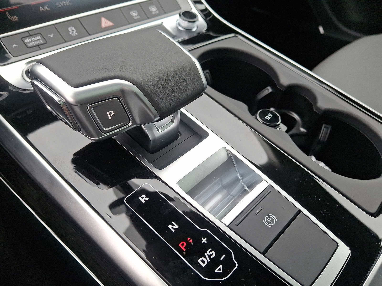 New 2026 Audi Q7 2.0T Premium image 13