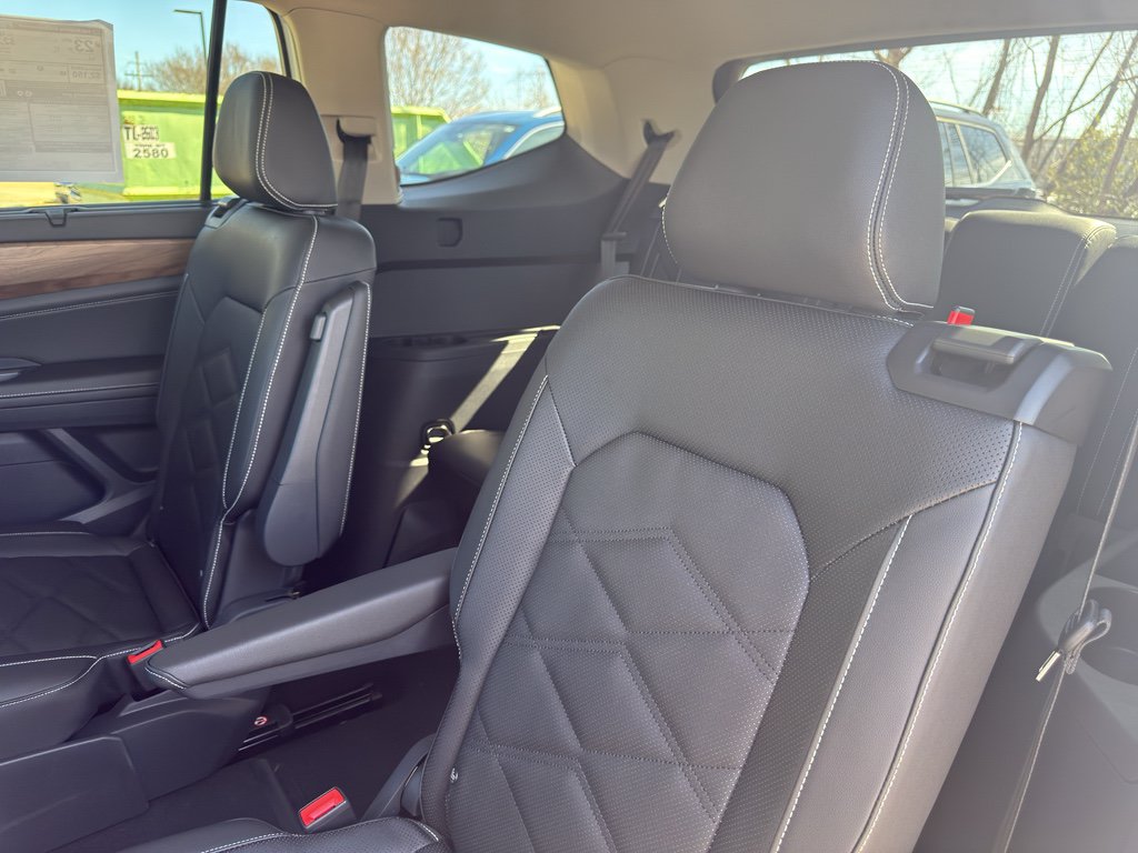 New 2026 Volkswagen Atlas SE FWD image 9