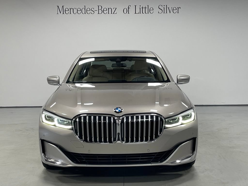 Used 2020 BMW 750i xDrive w/ Executive Package AWD/4WD image 9