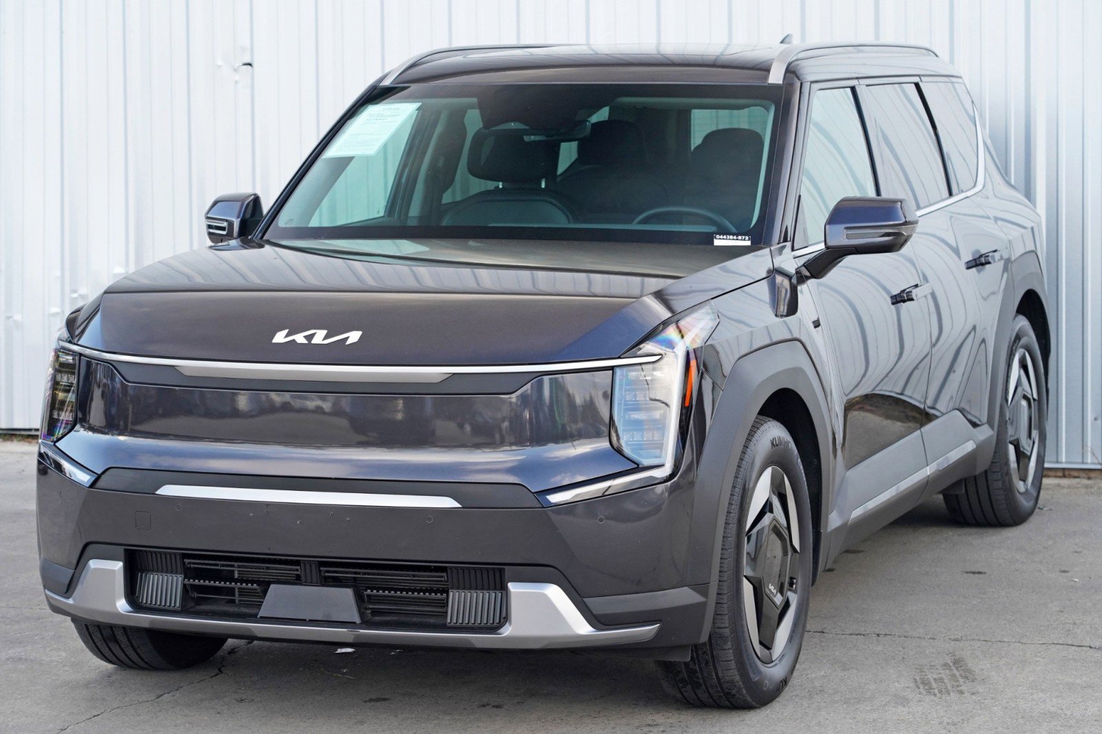 Used 2024 Kia EV9 Wind image 52