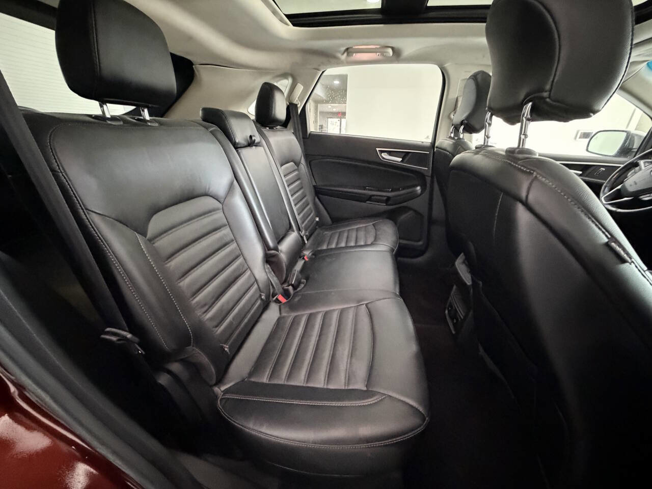 Used 2015 Ford Edge SEL w/ Equipment Group 201A AWD/4WD image 17