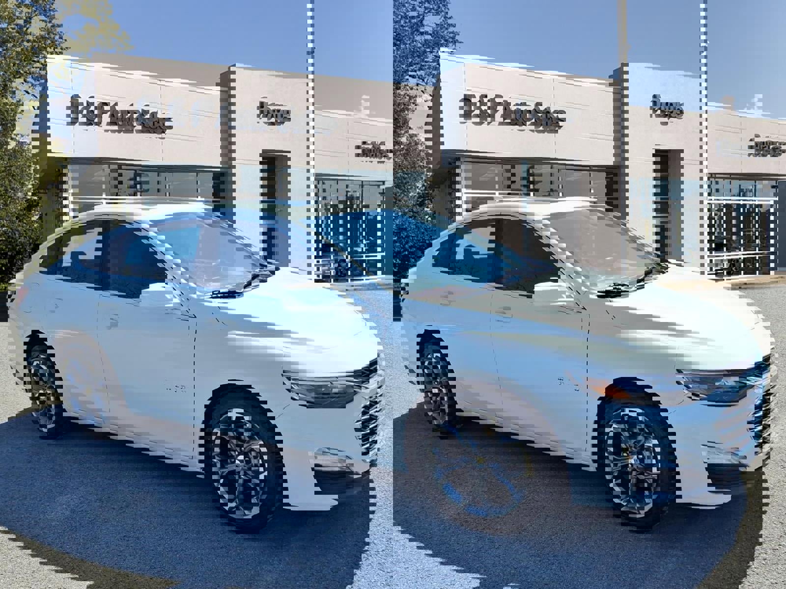 Used 2020 Chevrolet Malibu LT video 1