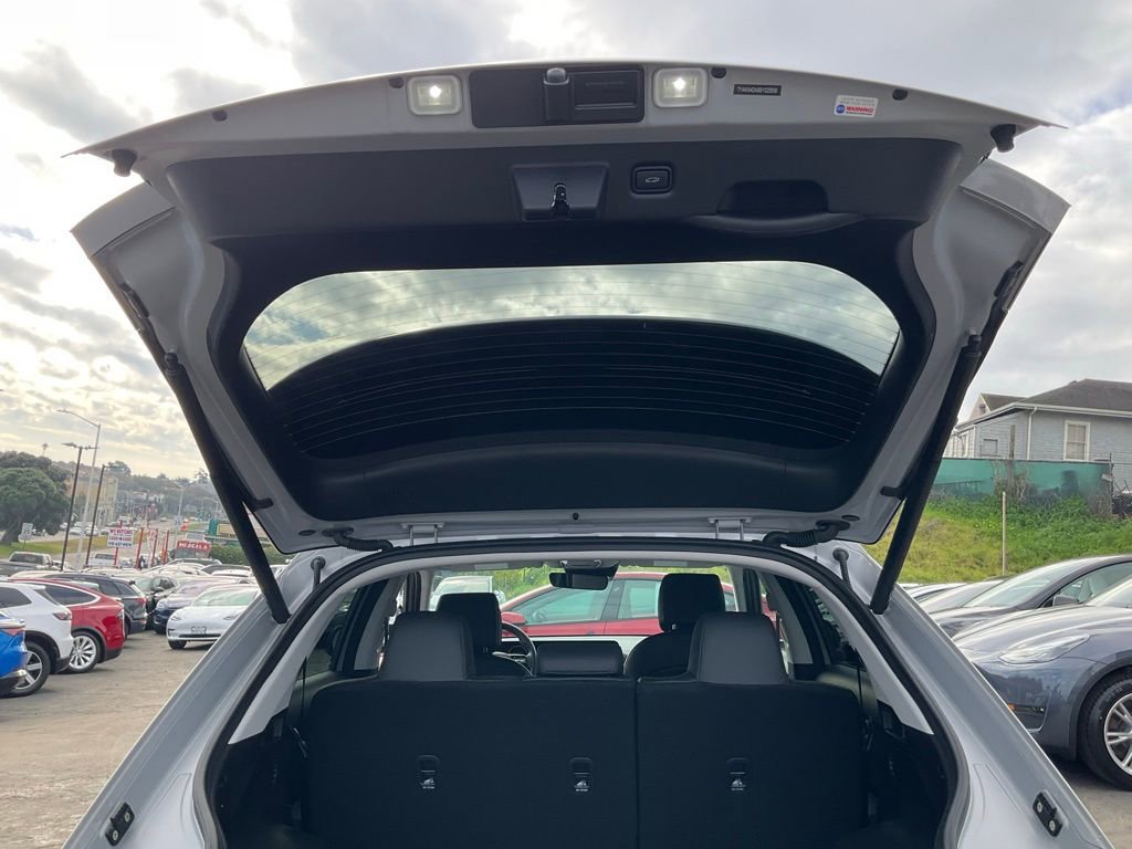 Used 2025 Hyundai Ioniq 5 SEL image 10