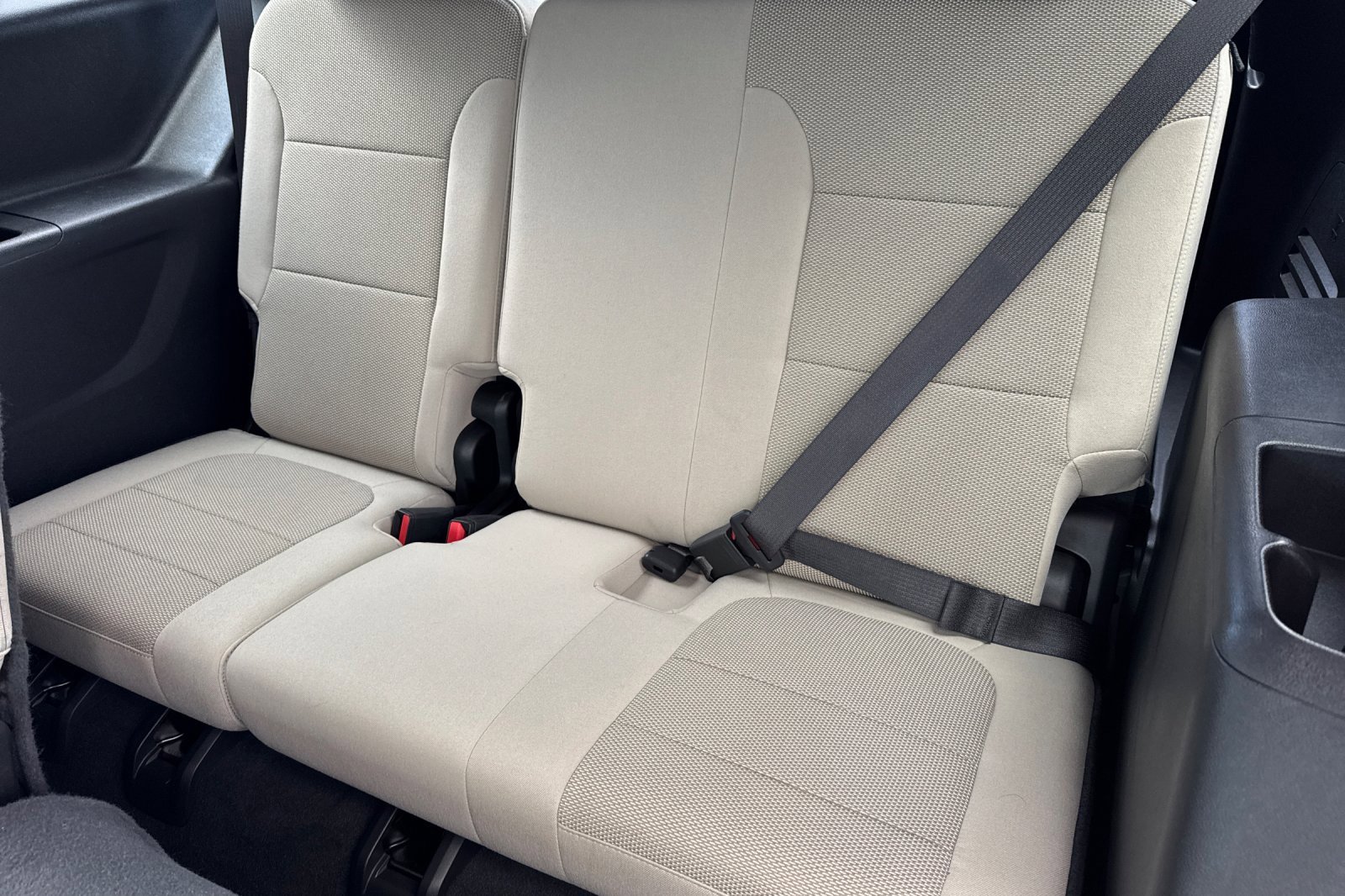 Certified 2023 Chevrolet Traverse LS w/ LPO, Cargo Package image 19