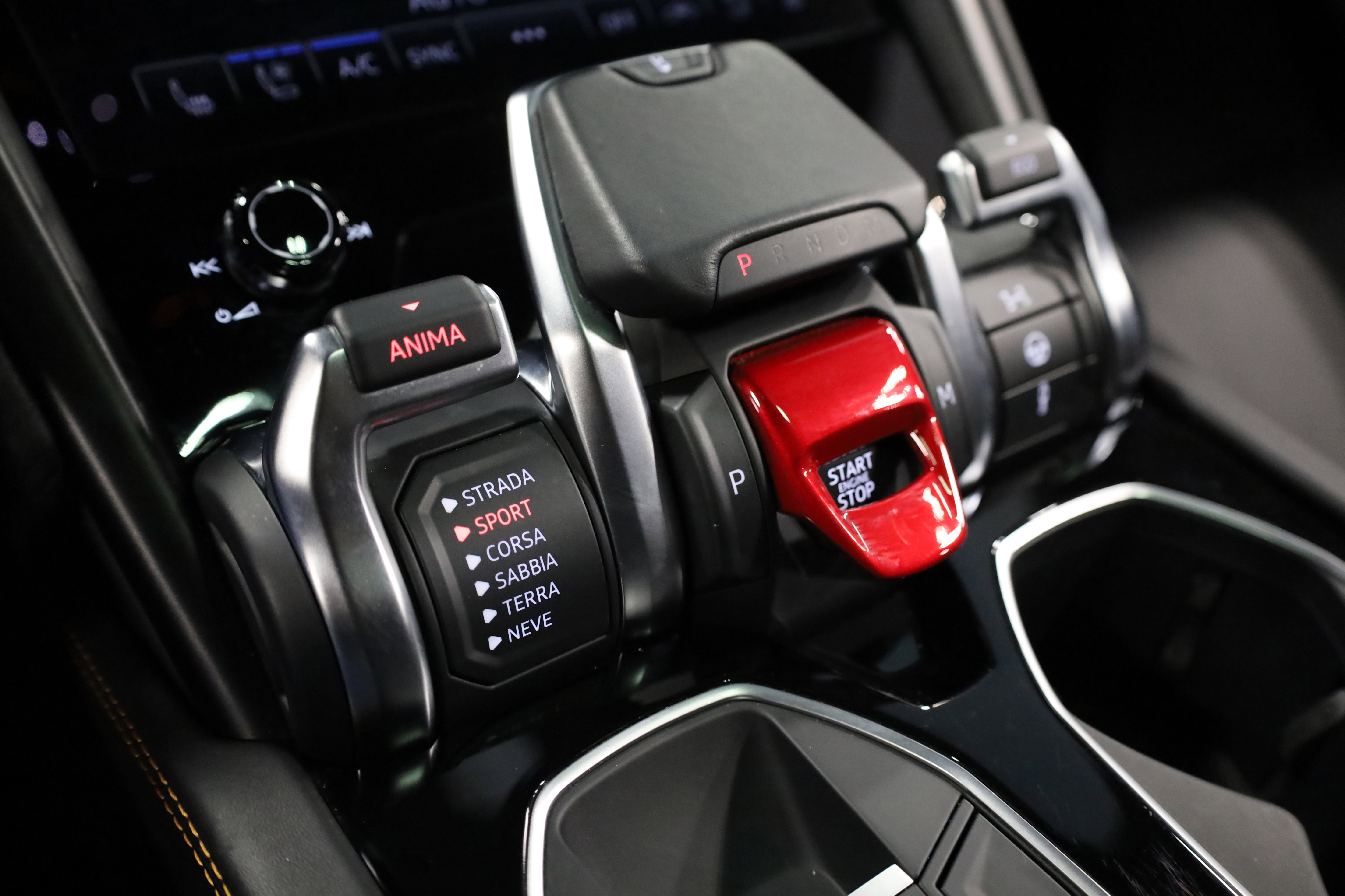 Used 2021 Lamborghini Urus image 30