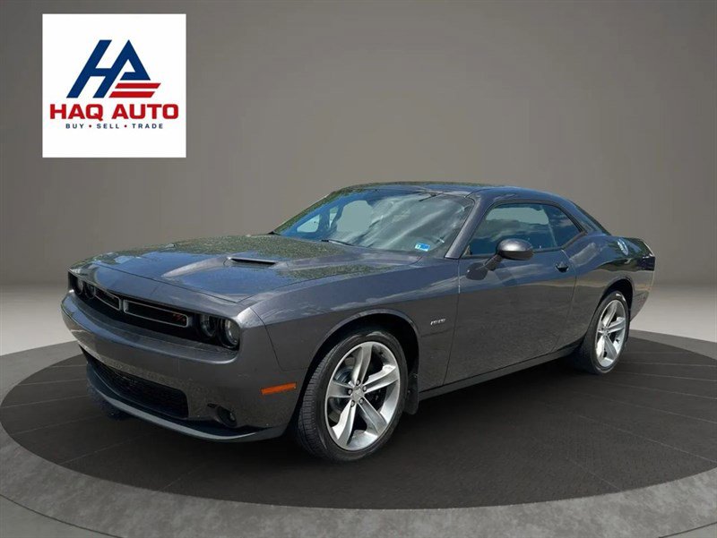Used 2015 Dodge Challenger R/T w/ Quick Order Package 22B R/T RWD image 1