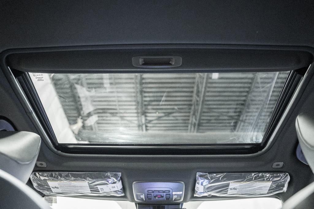 New 2026 Toyota Camry SE image 32