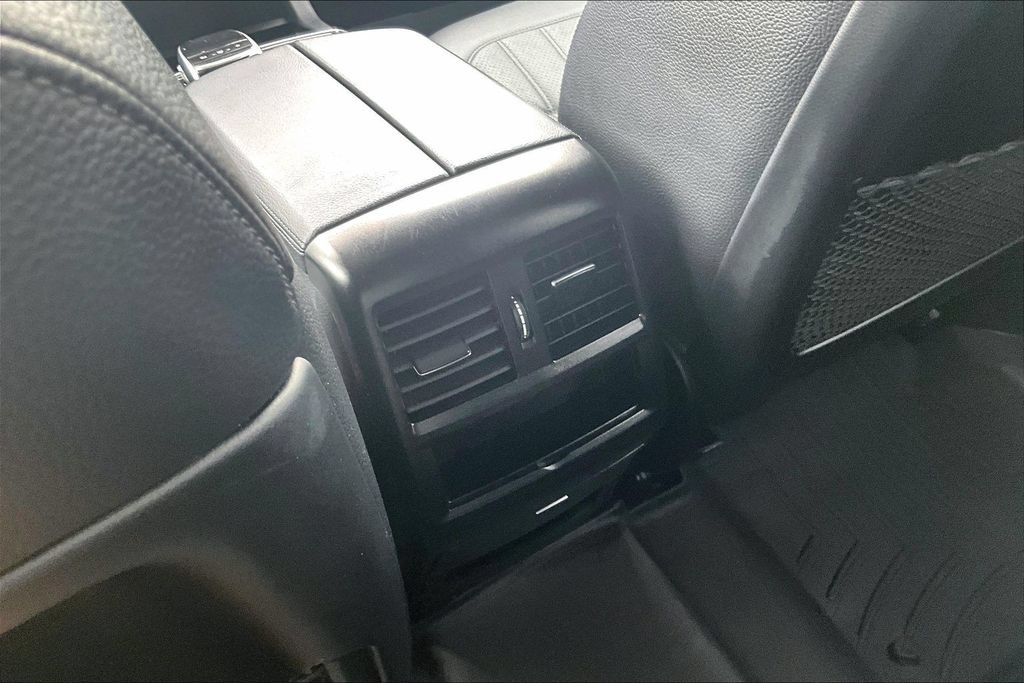 Used 2017 Mercedes-Benz GLS 450 4MATIC image 31