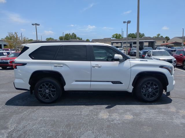 Used 2024 Toyota Sequoia Platinum AWD/4WD image 5