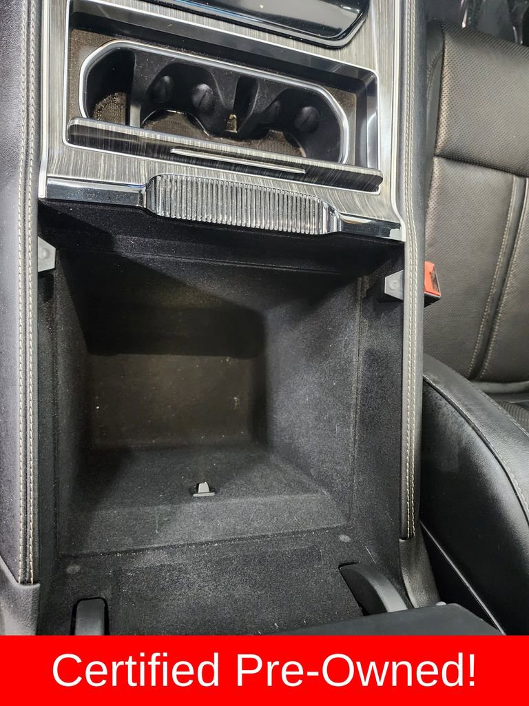 Certified 2024 Jeep Wagoneer Series II w/ Flexible Seating Group image 22