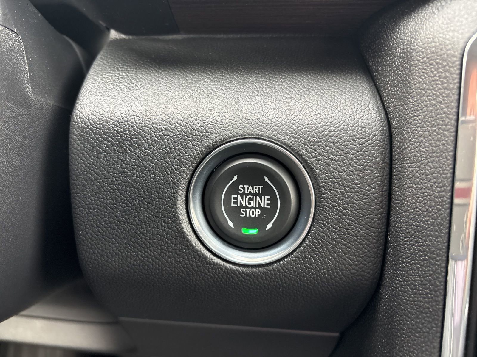 New 2026 GMC Acadia Denali image 30