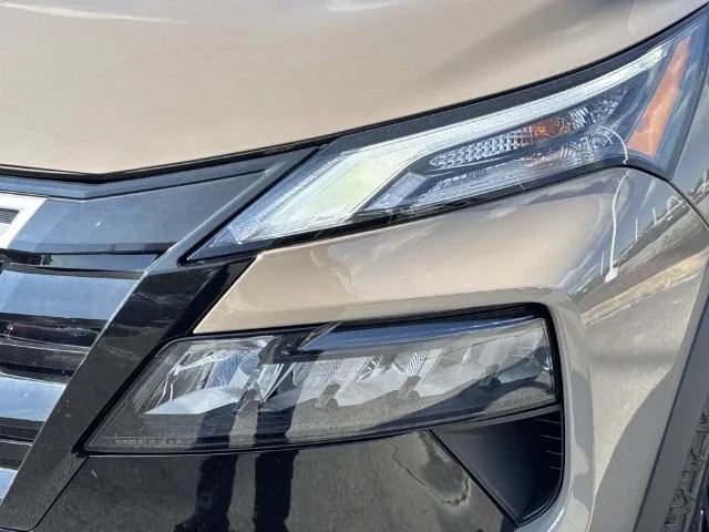 Used 2026 Nissan Rogue SV w/ Rock Creek Premium Package AWD/4WD image 10