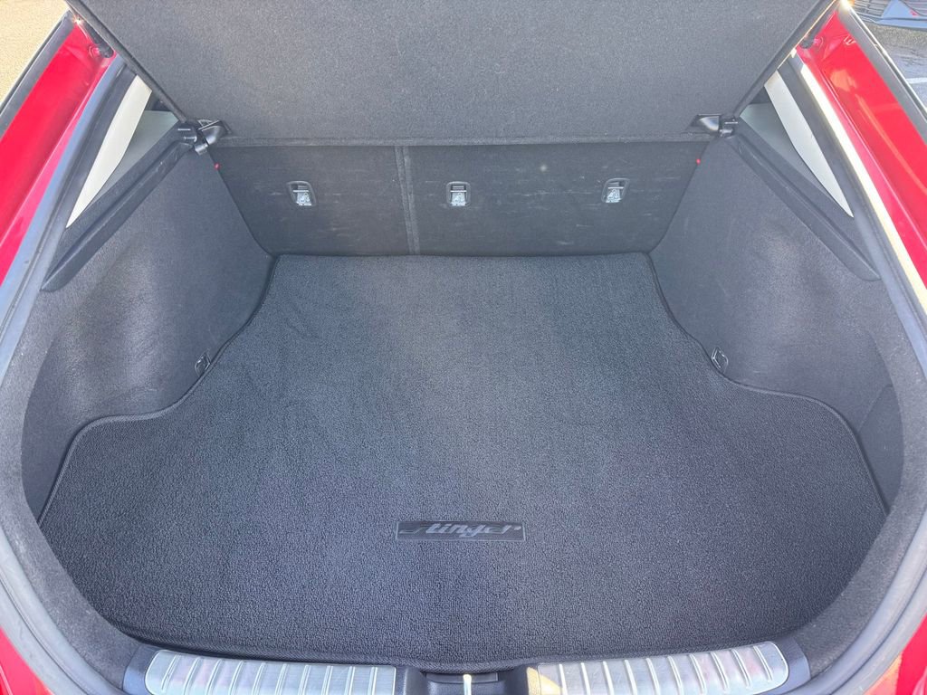 Used 2019 Kia Stinger Premium image 12