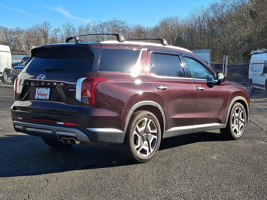 Used 2023 Hyundai Palisade Limited image 6