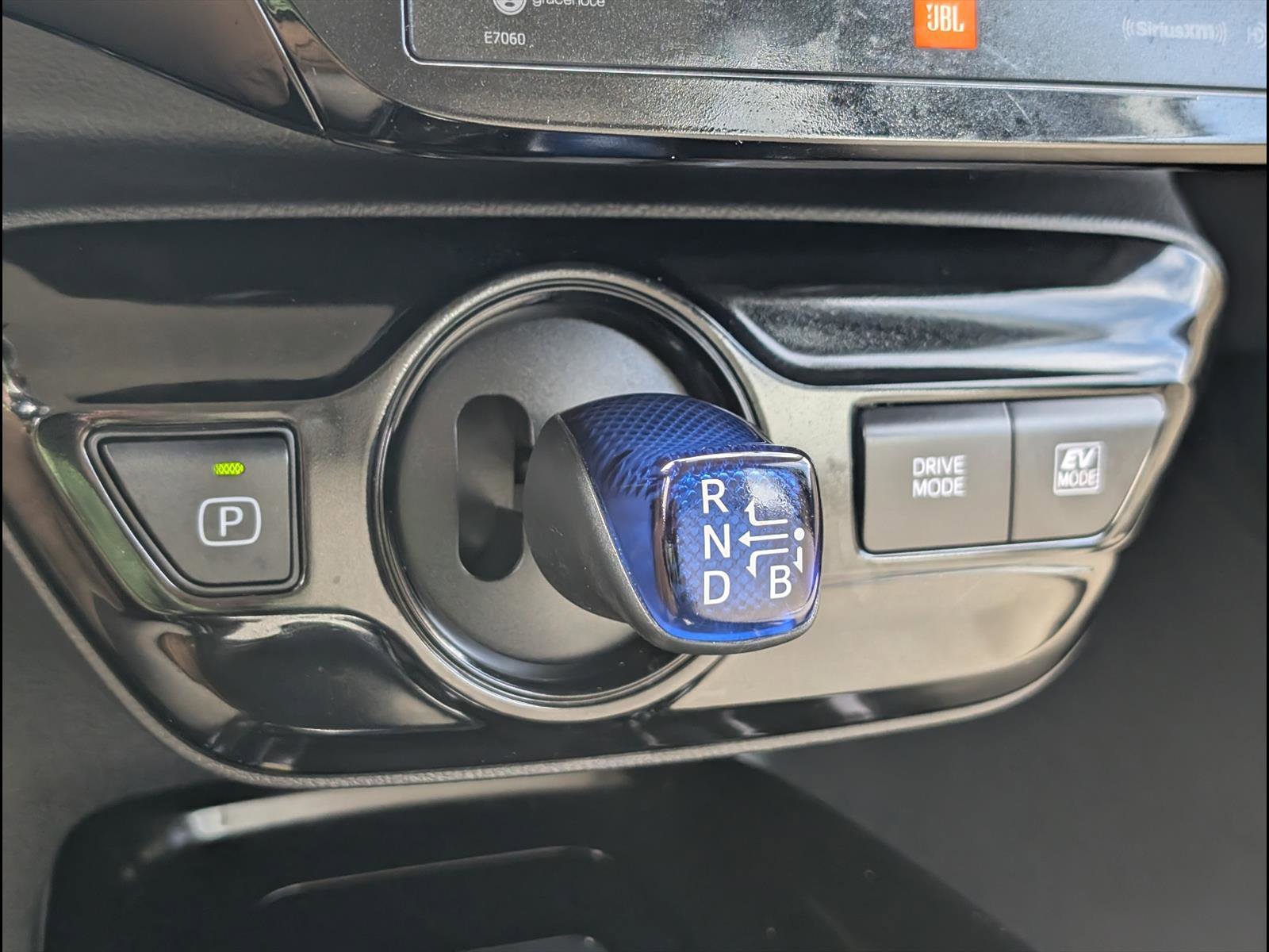 Used 2022 Toyota Prius Limited image 13