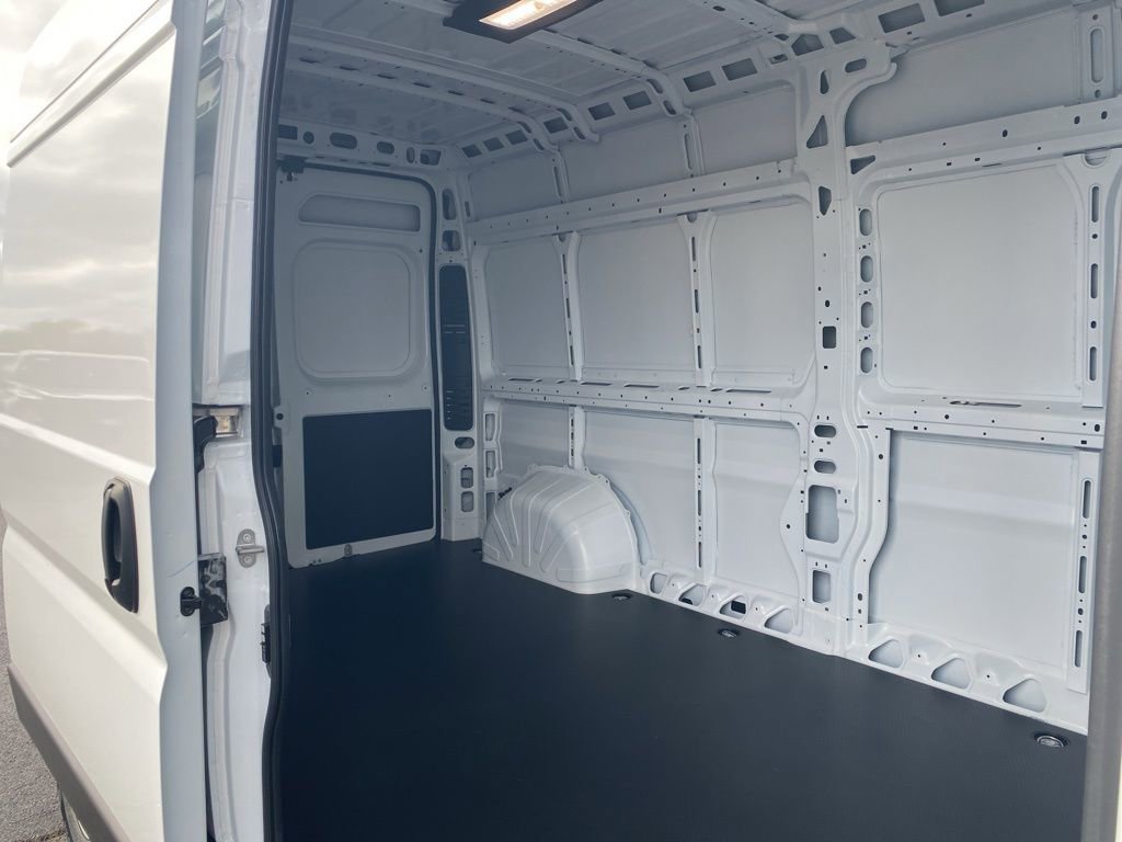 New 2026 RAM ProMaster 2500 w/ Safety Group image 30