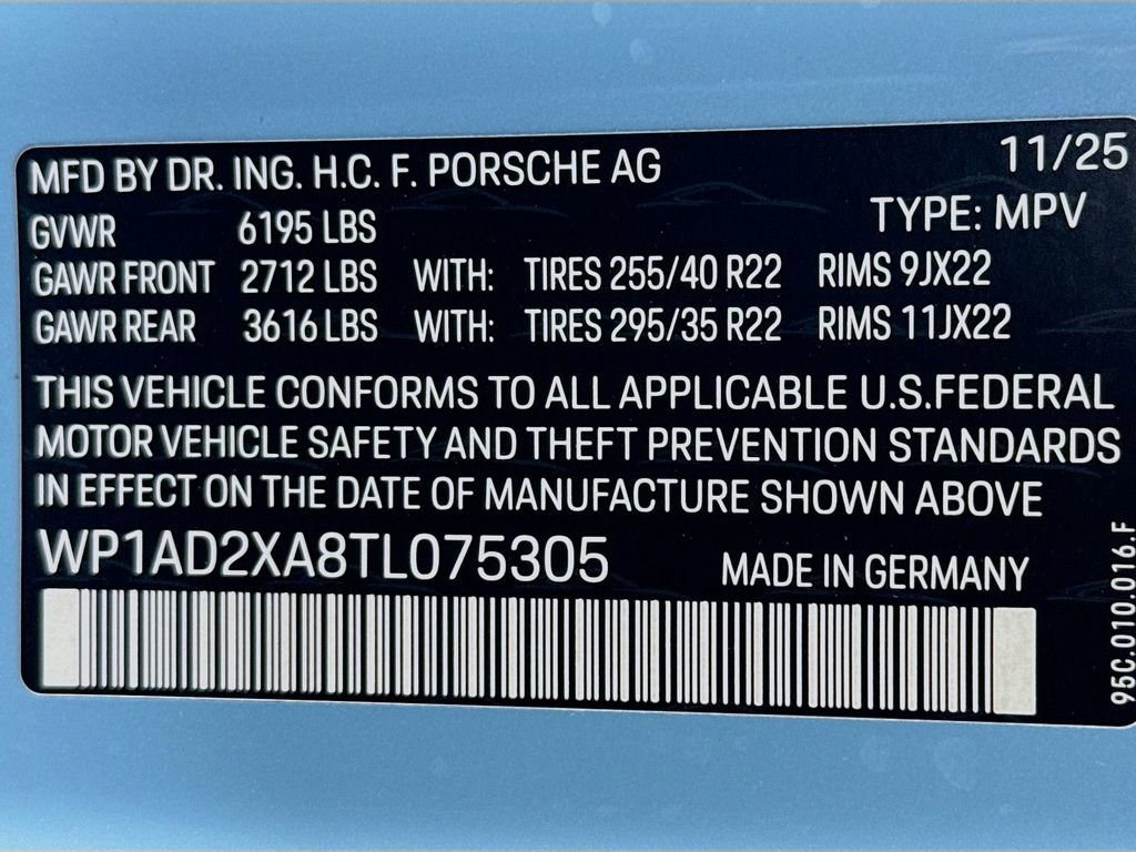 New 2026 Porsche Macan Electric image 36