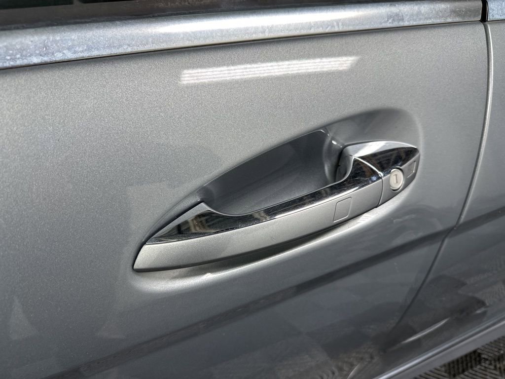 Used 2014 Mercedes-Benz C 250 Sedan image 7