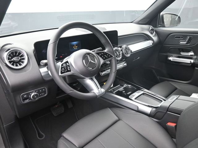 New 2025 Mercedes-Benz GLB 250 image 33