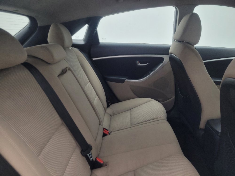Used 2014 Hyundai Elantra GT FWD image 19