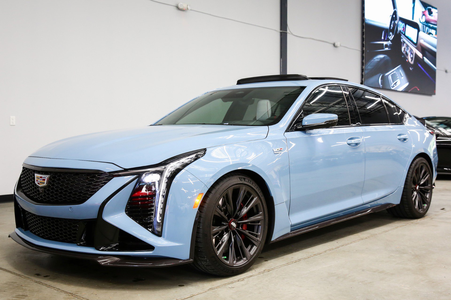 Used 2026 Cadillac CT5 V Blackwing w/ Carbon Fiber 2 Package RWD image 5