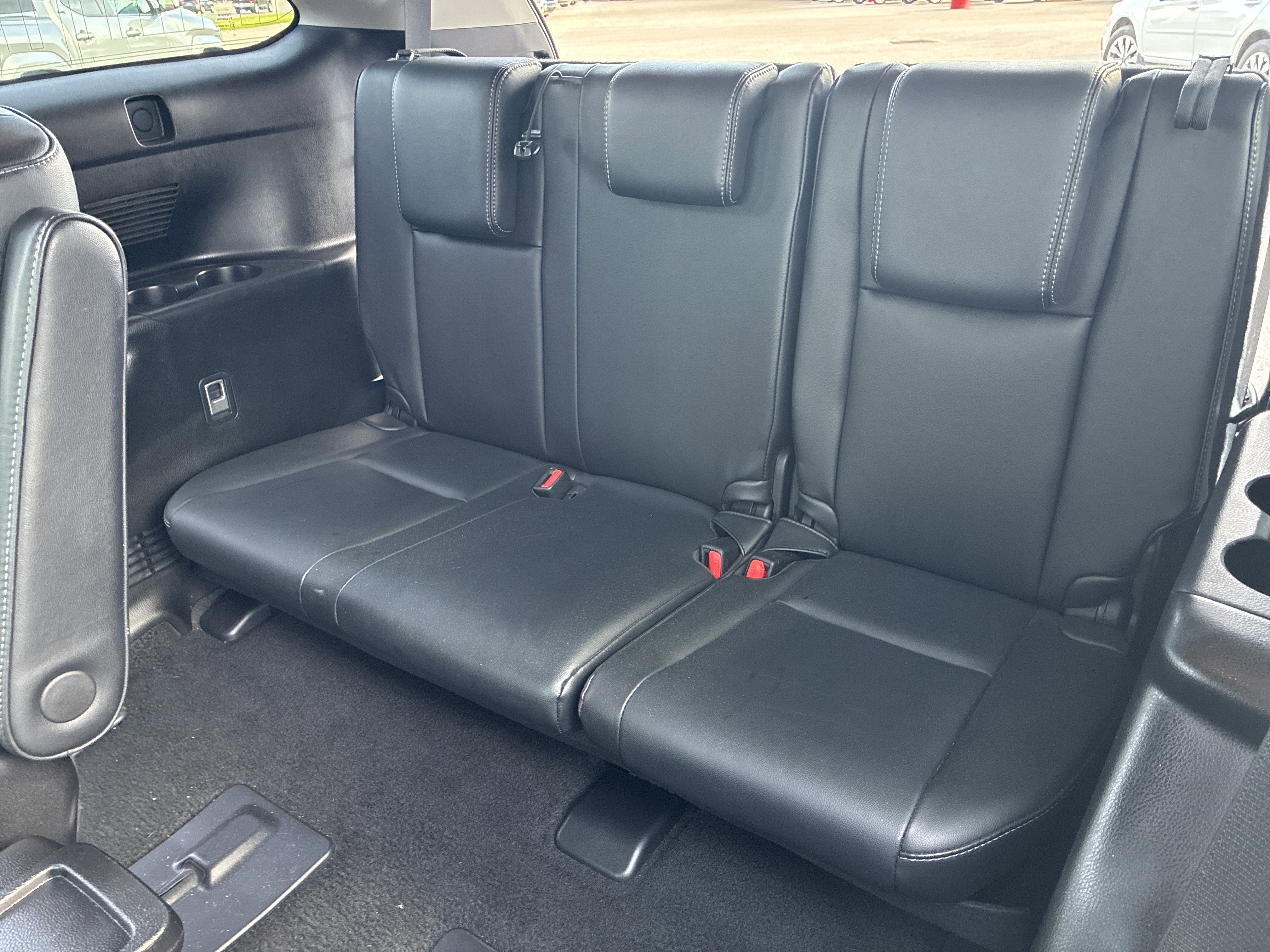 Used 2017 Toyota Highlander SE AWD/4WD image 17