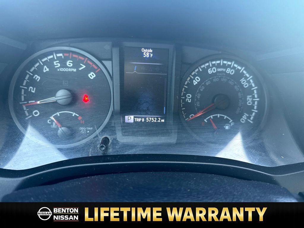 Used 2021 Toyota Tacoma SR w/ SR Convenience Package image 17