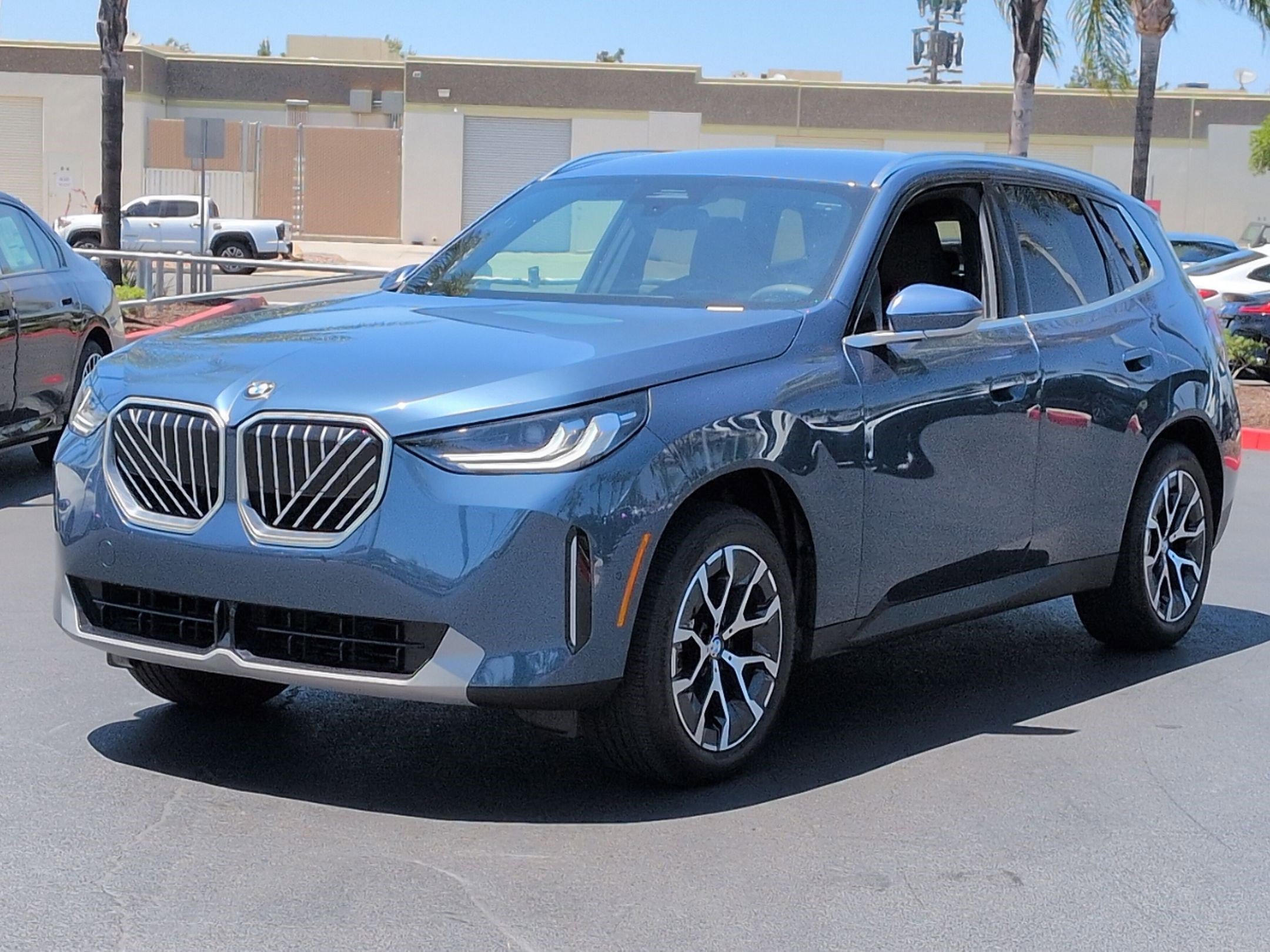 Used 2026 BMW X3 xDrive30i w/ Convenience Package AWD/4WD image 5