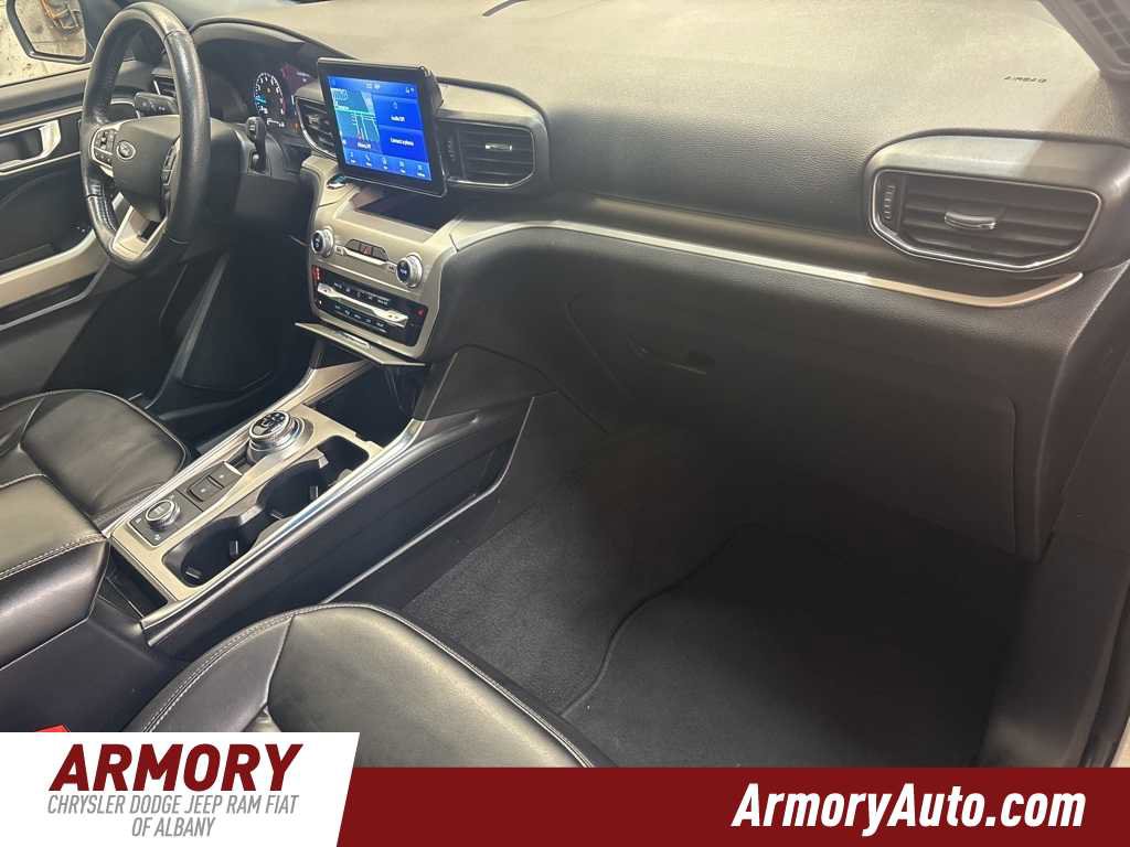 Used 2021 Ford Explorer XLT w/ Equipment Group 202A image 40
