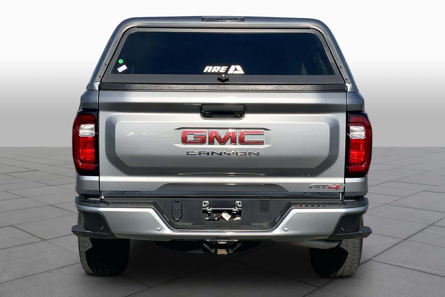 Used 2024 GMC Canyon AT4 w/ Canyon Safety Plus Package AWD/4WD image 9