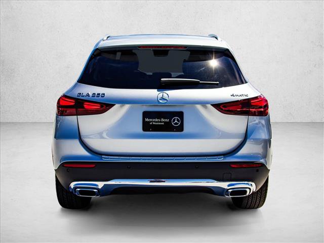 New 2026 Mercedes-Benz GLA 250 4MATIC image 6