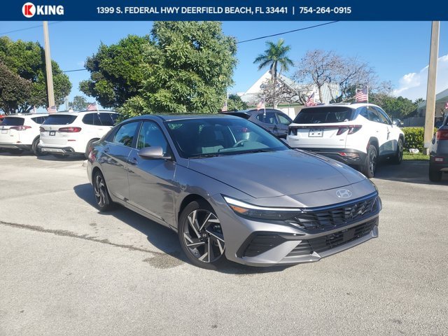 Certified 2025 Hyundai Elantra SEL w/ Cargo Package