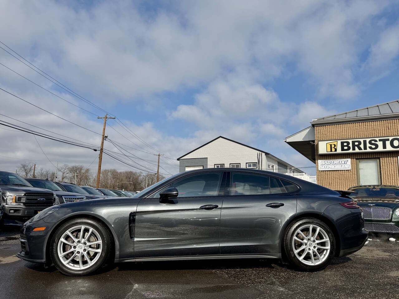 Used 2017 Porsche Panamera image 7