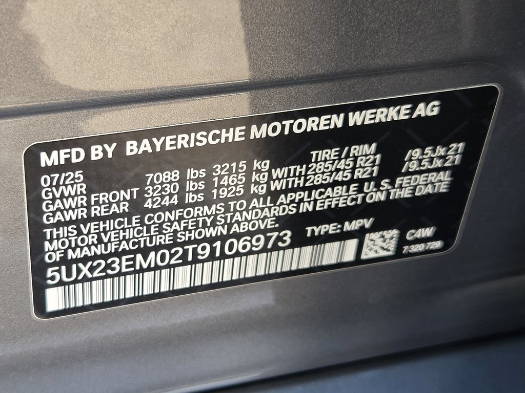 Used 2026 BMW X7 xDrive40i AWD/4WD image 32