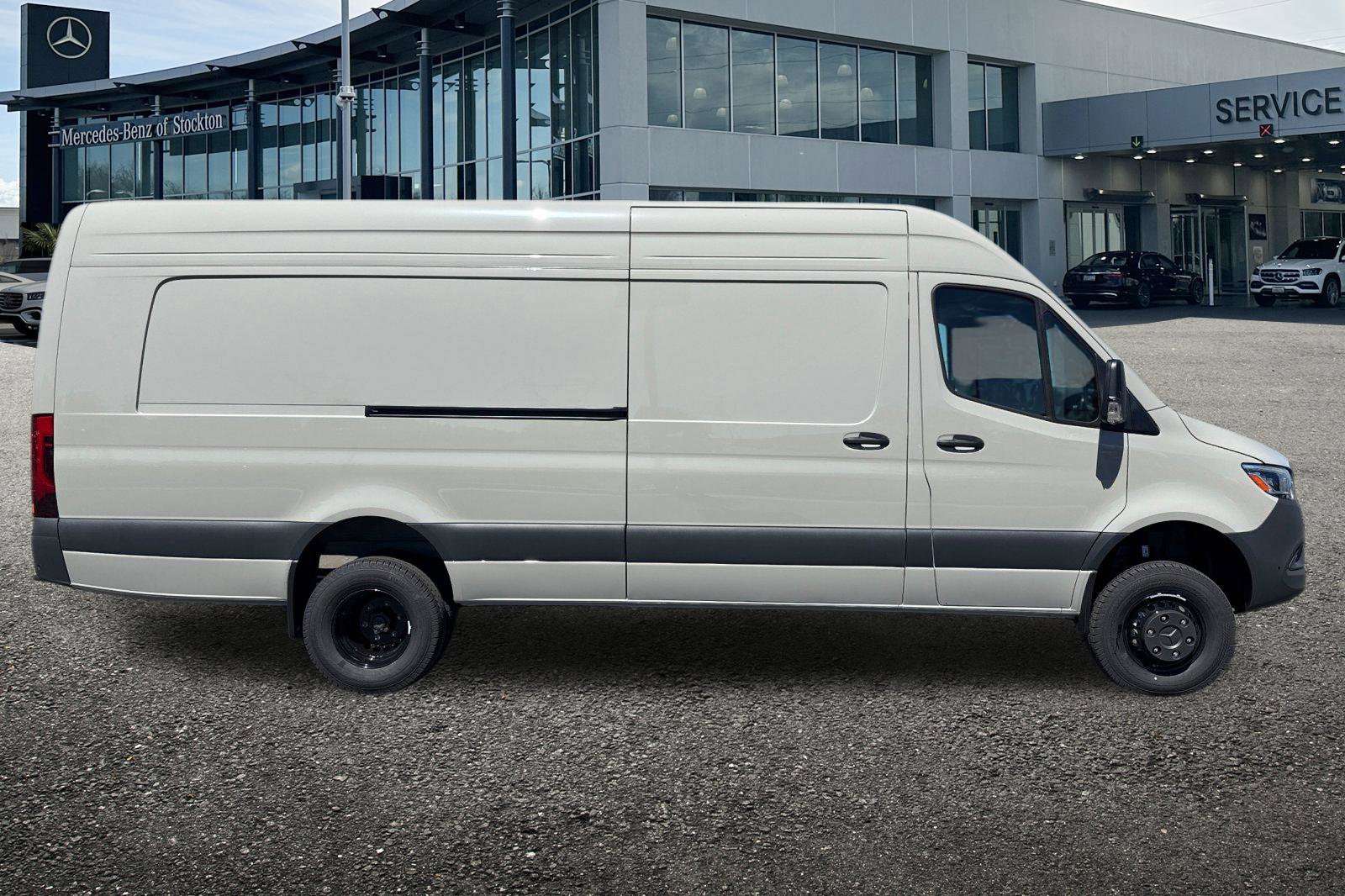 New 2026 Mercedes-Benz Sprinter 3500 image 3