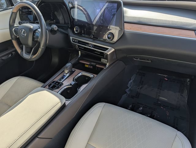 Used 2023 Lexus RX 350 Premium Plus w/ Cold Area Package FWD image 33