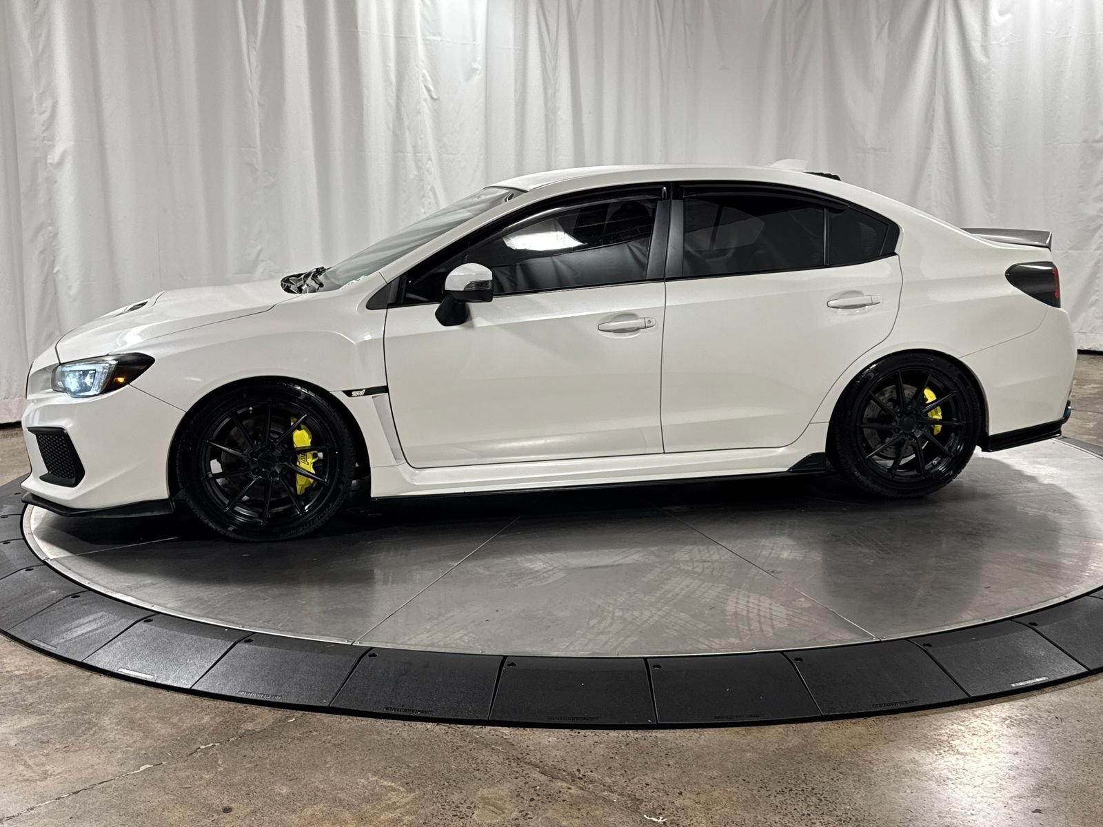 Used 2019 Subaru WRX STI AWD/4WD image 6