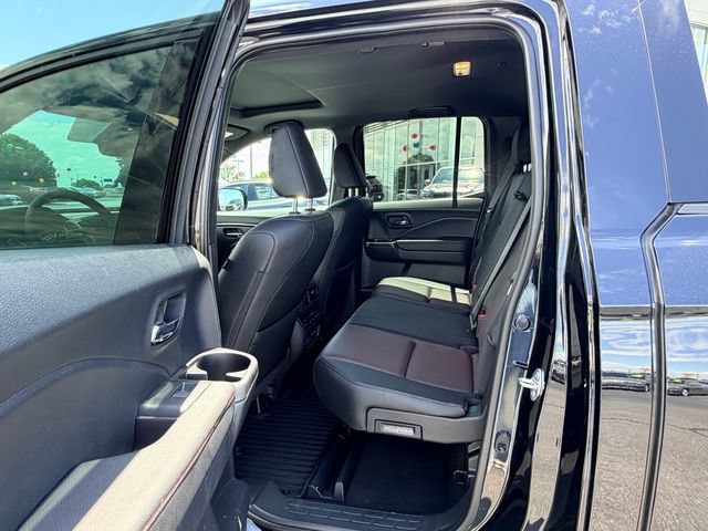 Used 2024 Honda Ridgeline Black Edition image 13