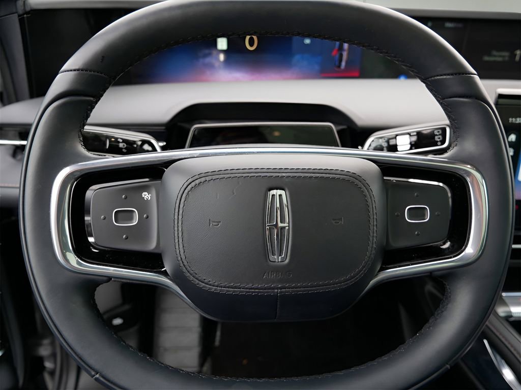 Used 2024 Lincoln Nautilus Premier w/ Equipment Group 102A image 18